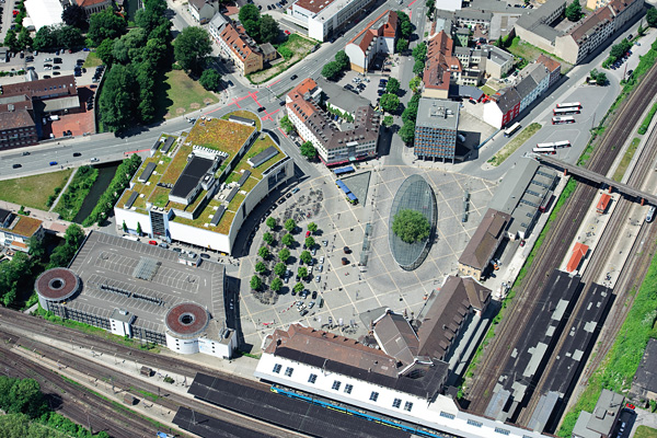 Luftbild Bahnhof Osnabrueck - Kalender Foto April