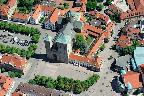 Luftaufnahme Dom Osnabrueck - Kalender Foto Februar