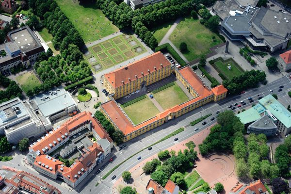 Luftaufnahme Schloss in Osnabrueck